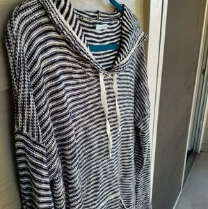 Navy blue/white striped sweater